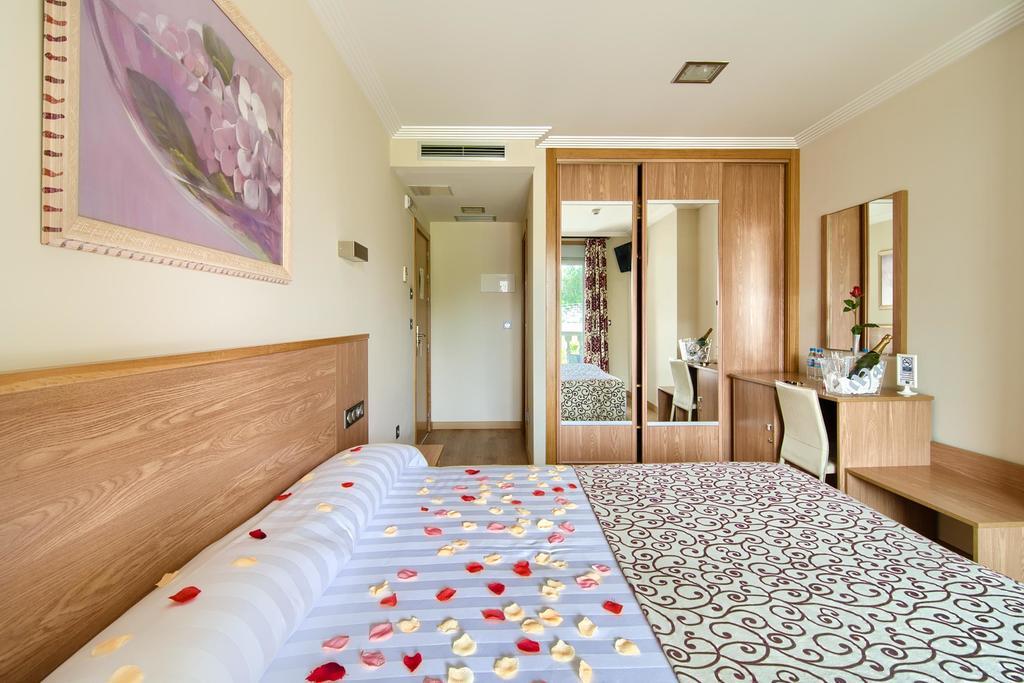 Pontus Veteris Hotell Sanxenxo Exteriör bild