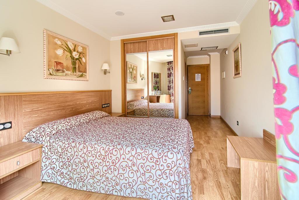 Pontus Veteris Hotell Sanxenxo Exteriör bild